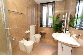 Vilnius Apartments & Suites Gedimino Ave