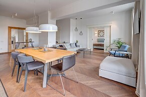 Vilnius Apartments & Suites Gedimino Ave