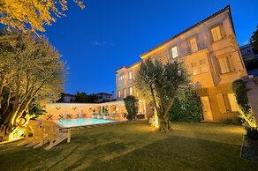 Peremere Alacati Hotel