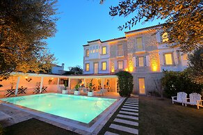 Peremere Alacati Hotel