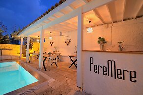 Peremere Alacati Hotel