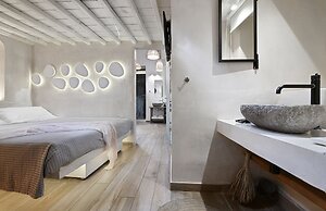 Little Venice Suites