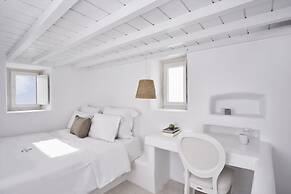 Little Venice Suites