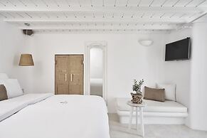 Little Venice Suites