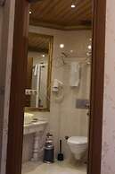 Marmara Deluxe Hotel