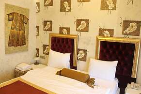 Marmara Deluxe Hotel