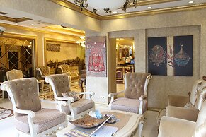 Marmara Deluxe Hotel