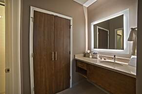Staybridge Suites Houston - Humble Beltway 8 E by IHG
