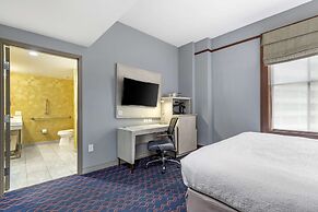 Best Western Premier Historic Travelers Hotel Alamo Riverwalk