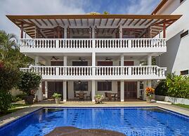 La Paloma Blanca by Lost Beach