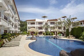 La Paloma Blanca by Lost Beach