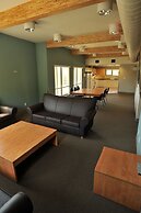 Residence & Conference Centre - Merritt