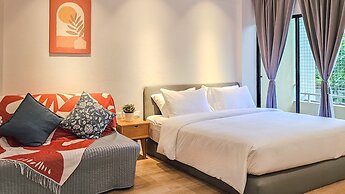 Amina Residence