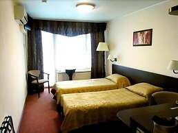 Mirniy Resort
