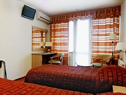 Mirniy Resort