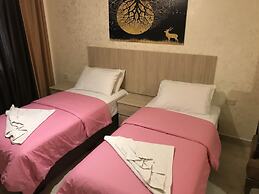 Suzan Studios & Apartments