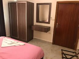 Suzan Studios & Apartments