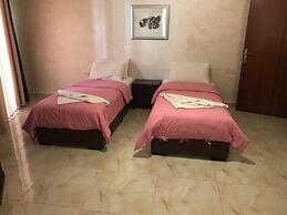 Suzan Studios & Apartments