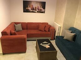 Suzan Studios & Apartments