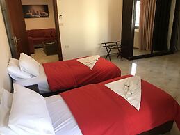 Suzan Studios & Apartments