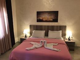 Suzan Studios & Apartments