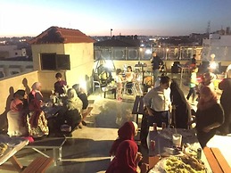 Suzan Studios & Apartments