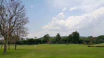 The Royal Chiangmai Golf Resort