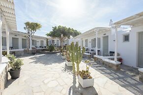 Agia Anna on the beach