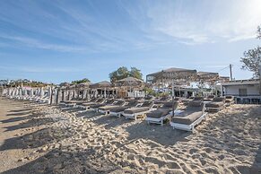 Agia Anna on the beach