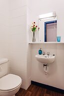 DCU Rooms at All Hallows College - Hostel