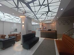 Peracity Hotel