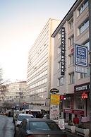 Peracity Hotel