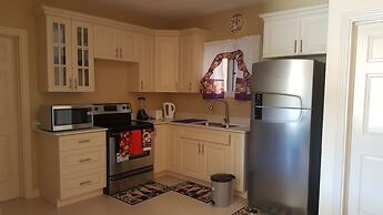 Executive Suites - Palms of Ottawa