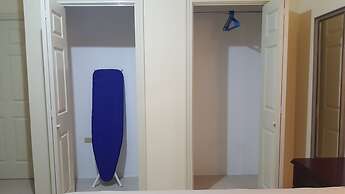 Executive Suites - Palms of Ottawa