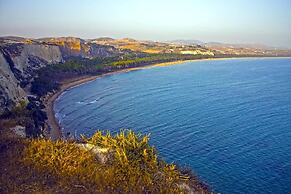 Eraclea Minoa Village