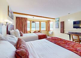 Surfside On The Lake