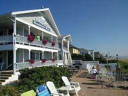 The Sandpiper Beachfront Motel