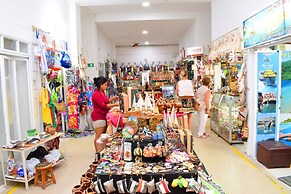 Edificio Cristal Caribbean