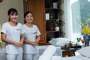 Emperor Cruises Legacy Halong