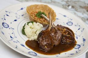 Emperor Cruises Legacy Halong