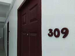 Baan Mai Guest House