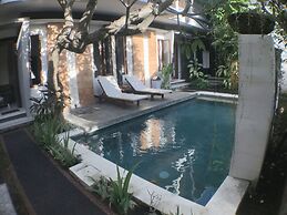 Kubu Munggu Homestay