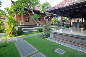 Kubu Munggu Homestay