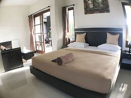 Kubu Munggu Homestay