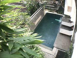 Kubu Munggu Homestay