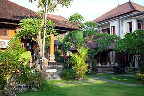 Kubu Munggu Homestay