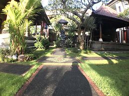 Kubu Munggu Homestay