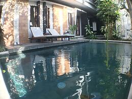 Kubu Munggu Homestay