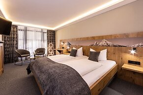 Hotel Alpina Ros Demming