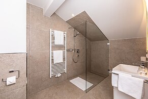 Hotel Alpina Ros Demming